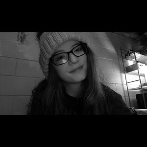 Meet your Posher, Madi